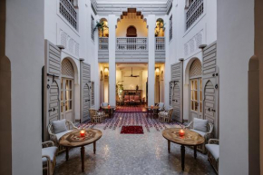 Отель 72 Riad Living  Марракеш